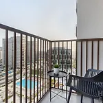 Modern 1Bed Haven In Dubai Hills