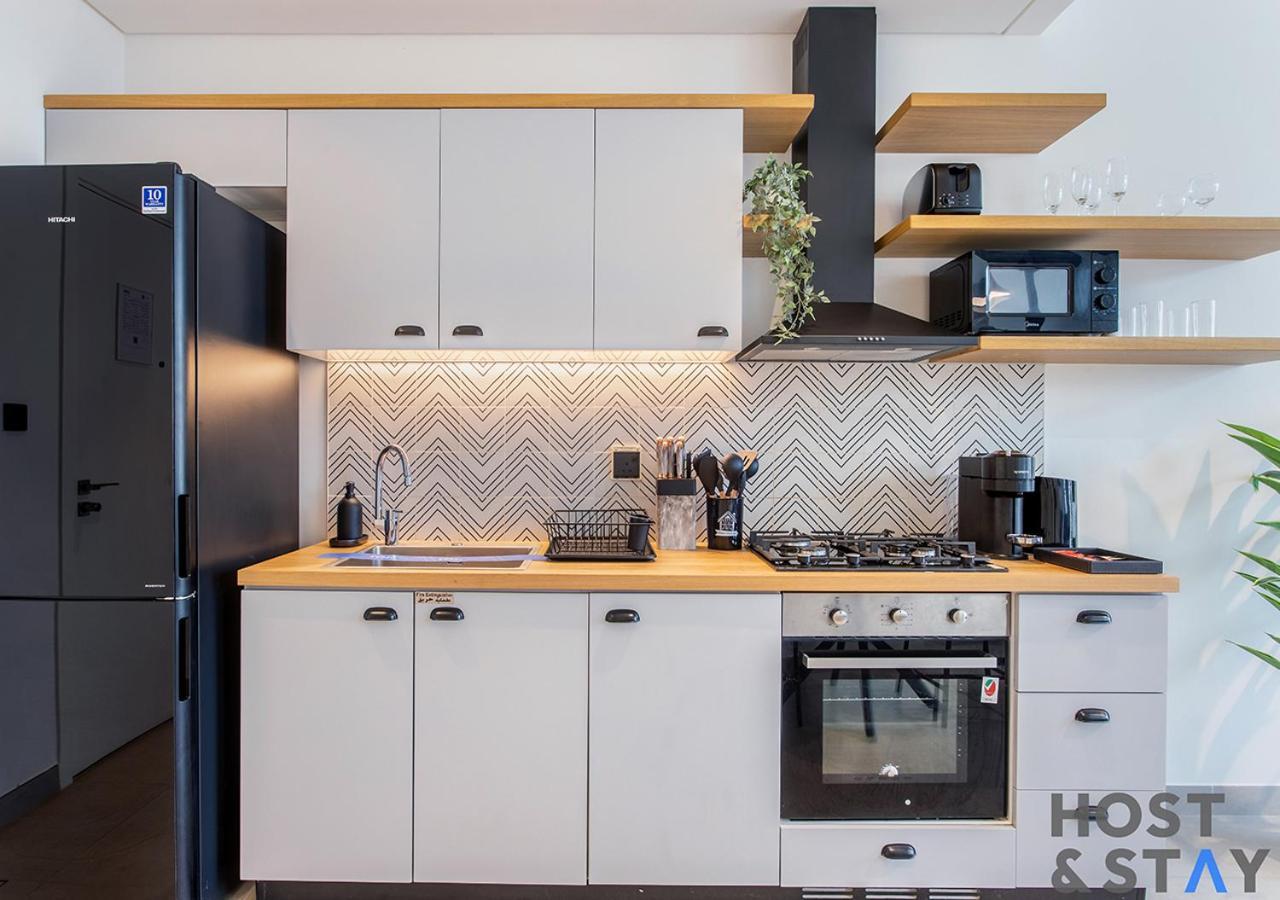 Modern 1bed Haven In Hills Apartment *